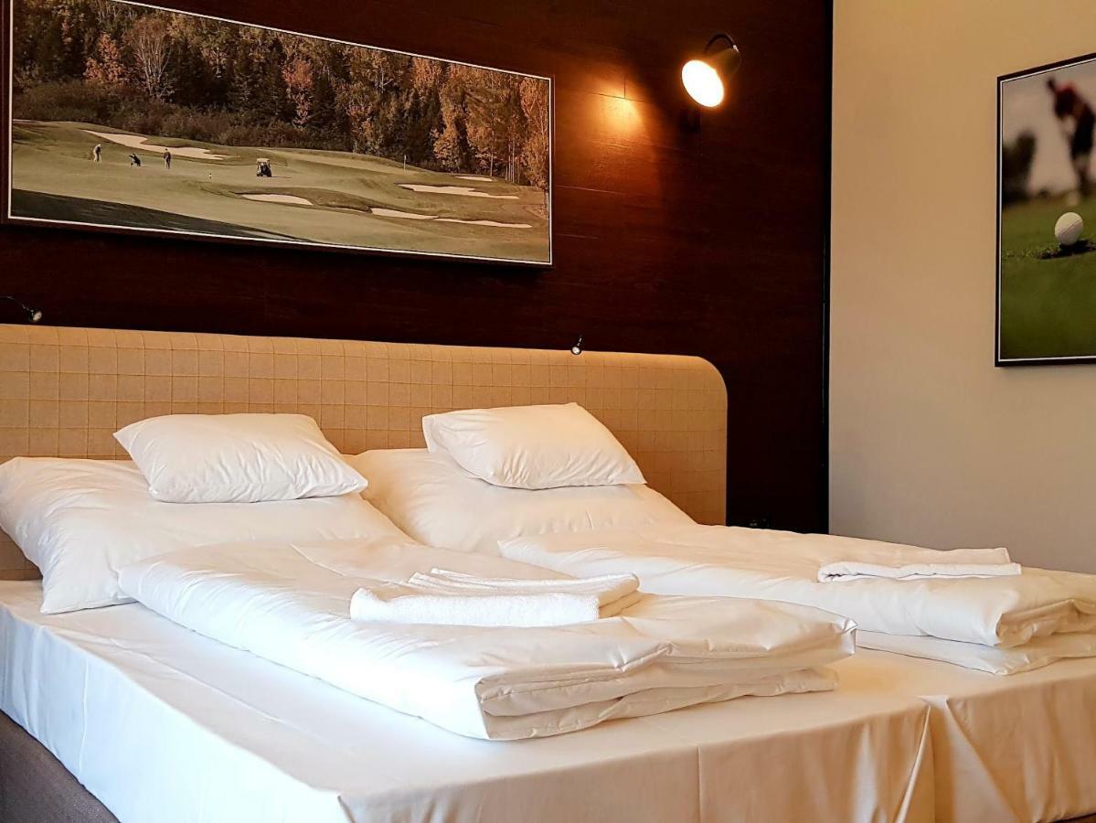 Pannonia Golf & Country Club Bed and Breakfast Alcsutdoboz Buitenkant foto